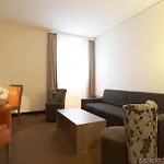 Intercityhotel Berlin Airport Area North Hotell 4*