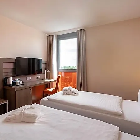 Intercityhotel Berlin Airport Area North 4* Schoenefeld