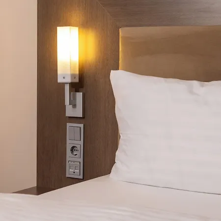 Hotel Intercityhotel Berlin Airport Area North 4*