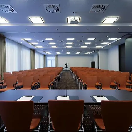 Hotel Intercityhotel Berlin Airport Area North 4*