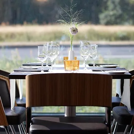 Intercityhotel Berlin Airport Area North 4* Schönefeld