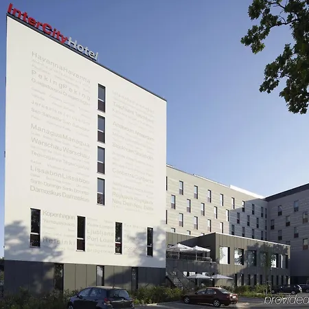 Intercityhotel Berlin Airport Area North Hotel 4*