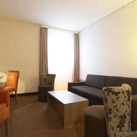 Intercityhotel Berlin Airport Area North Hotel 4*