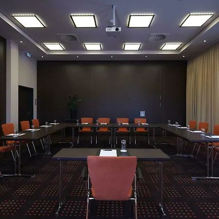 Hotel Intercityhotel Berlin Airport Area North 4*