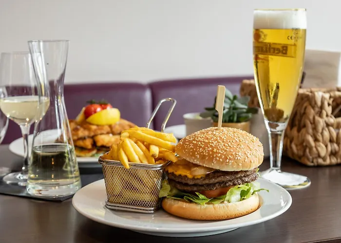 Intercityhotel Berlin Airport Area North Hotel 4*