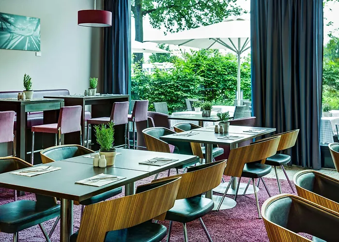 Hotel Intercityhotel Berlin Airport Area North 4*