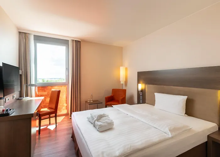 Hotel Intercityhotel Berlin Airport Area North 4*