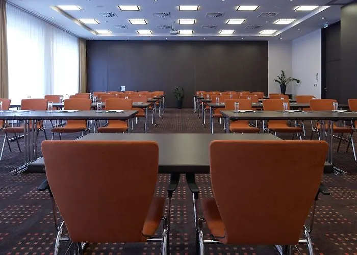 Hotel Intercityhotel Berlin Airport Area North 4*