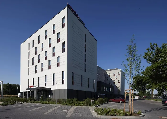 Intercityhotel Berlin Airport Area North 4* Schönefeld