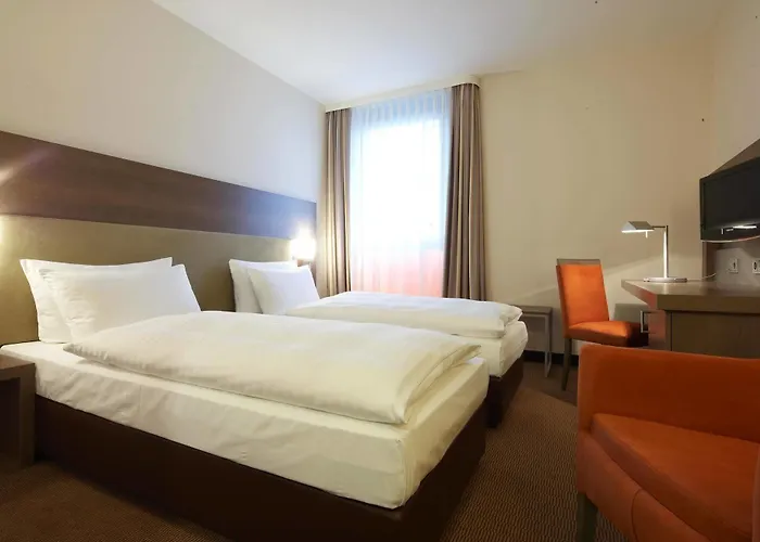 Intercityhotel Berlin Airport Area North 4*