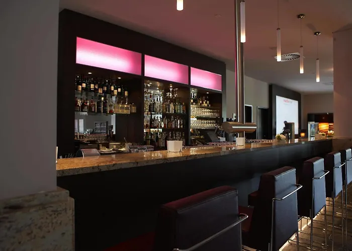 Intercityhotel Berlin Airport Area North 4*