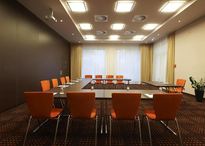 Hotel Intercityhotel Berlin Airport Area North 4*