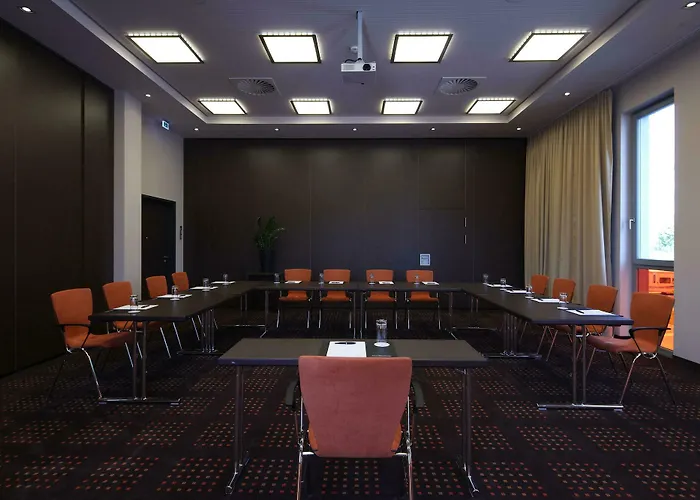 Hotel Intercityhotel Berlin Airport Area North 4*