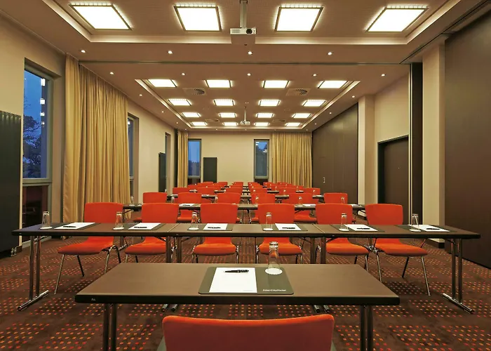 Intercityhotel Berlin Airport Area North 4* Schönefeld